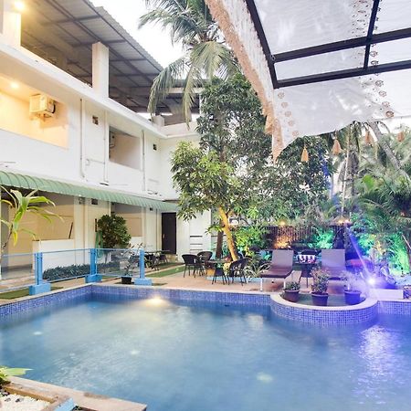 Hotel Candolim Sands Exterior foto
