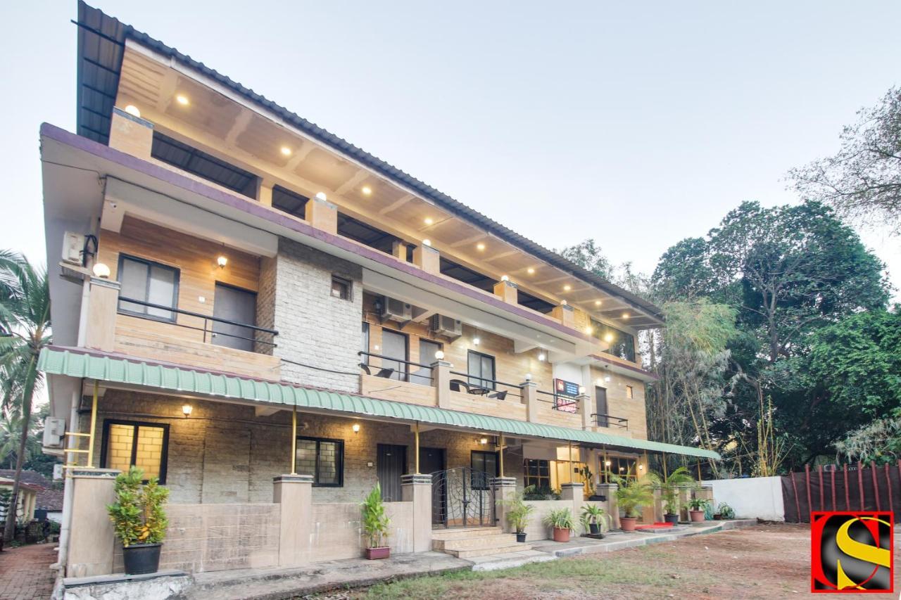 Hotel Candolim Sands Exterior foto
