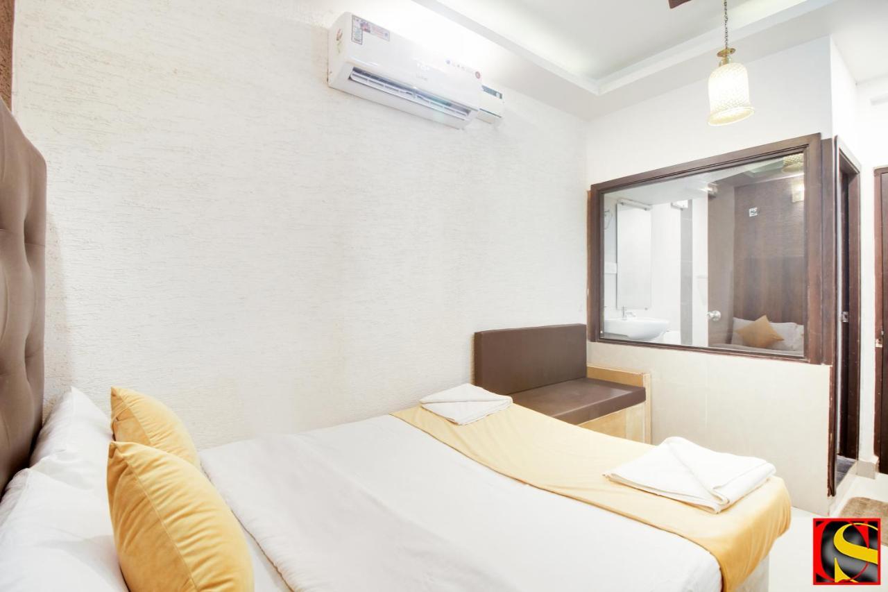 Hotel Candolim Sands Exterior foto