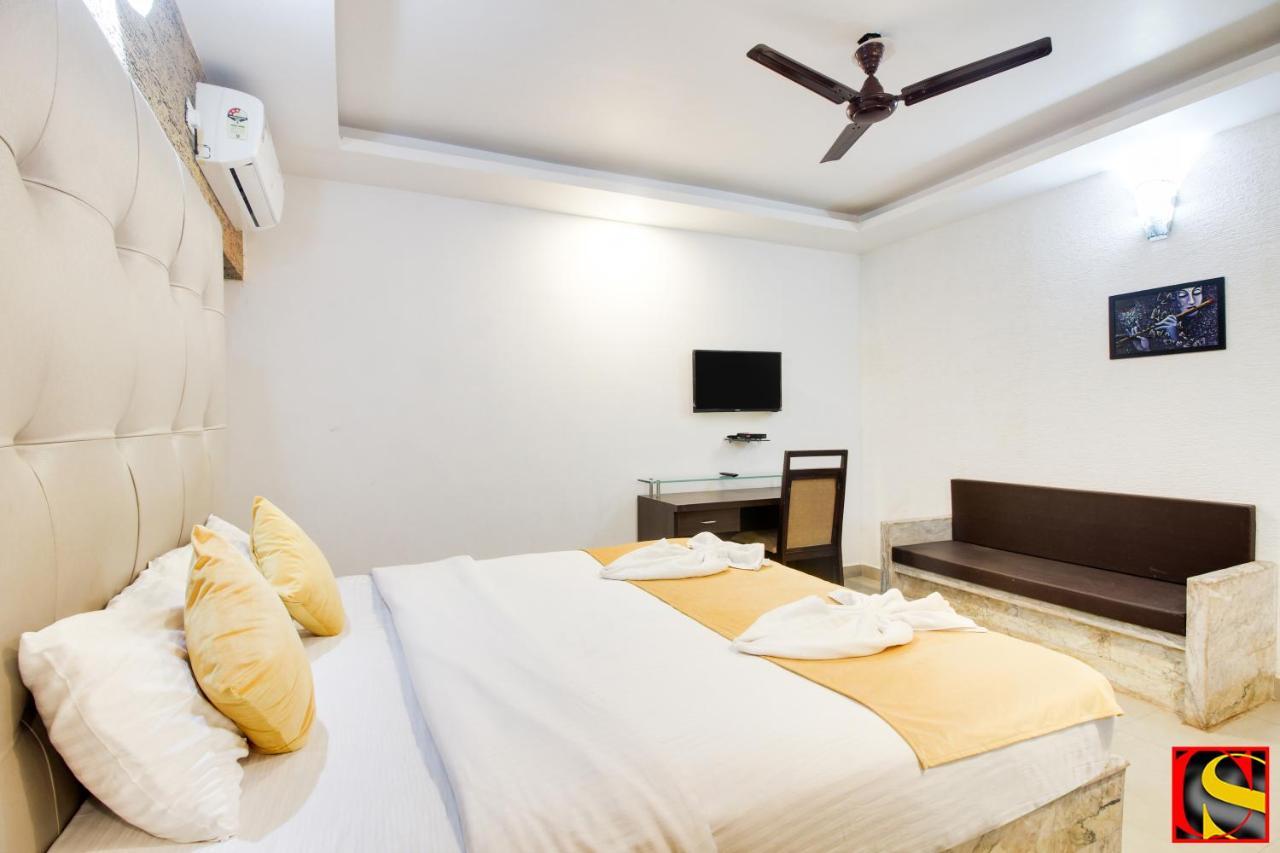 Hotel Candolim Sands Exterior foto